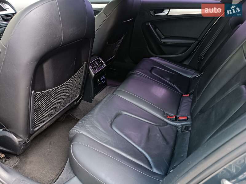 Седан Audi A4 2009 в Киеве