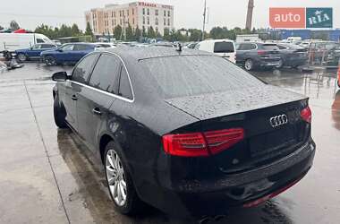 Седан Audi A4 2013 в 