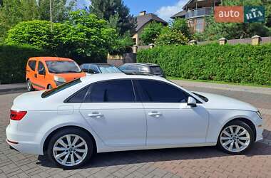 Седан Audi A4 2016 в 