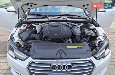 Седан Audi A4 2016 в 