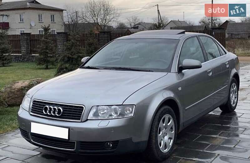 Седан Audi A4 2003 в 