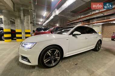 Седан Audi A4 2017 в 
