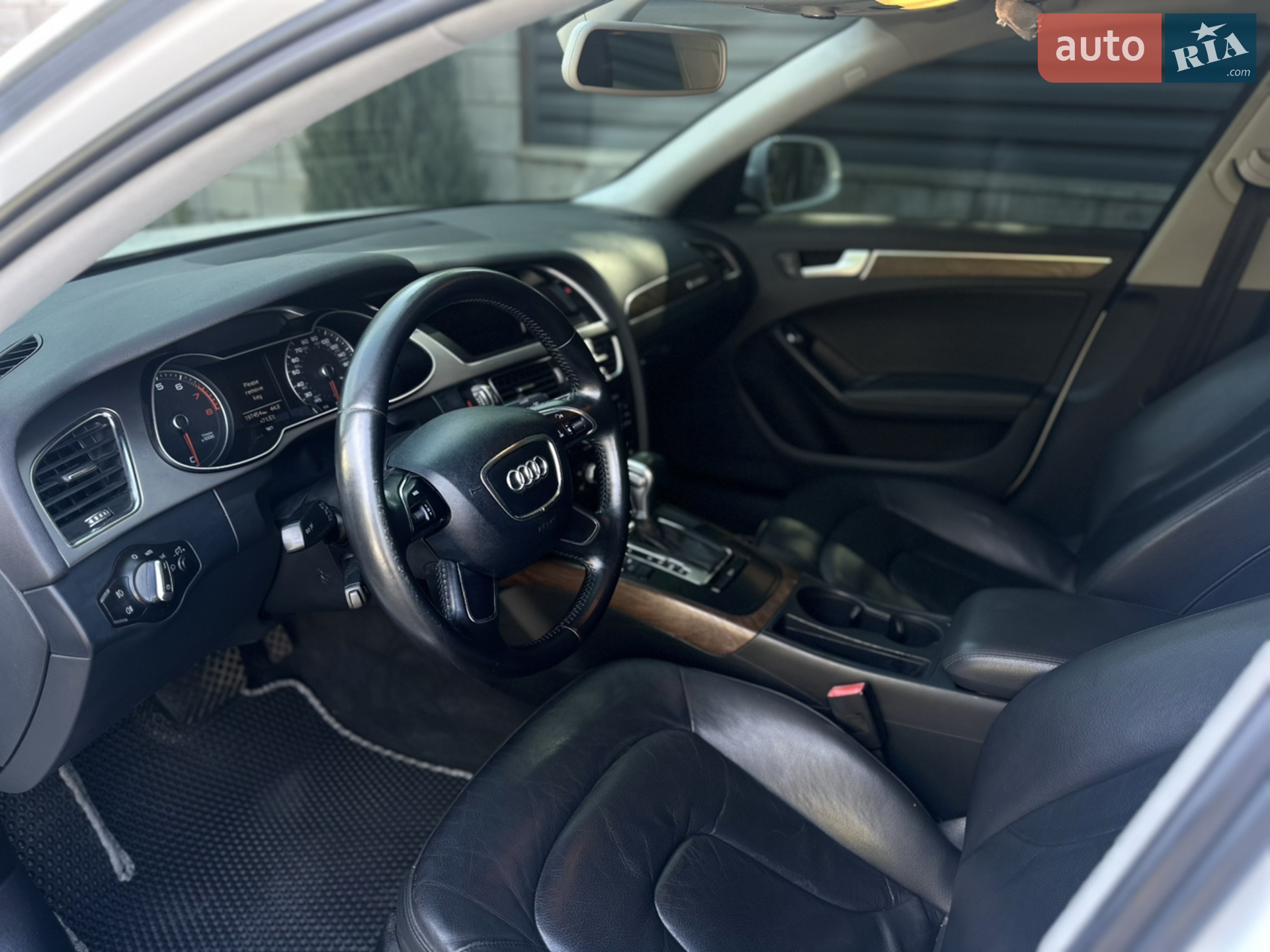 2012 Audi A4 - мініатюра 10