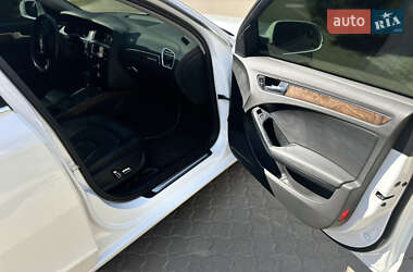 Седан Audi A4 2012 в 
