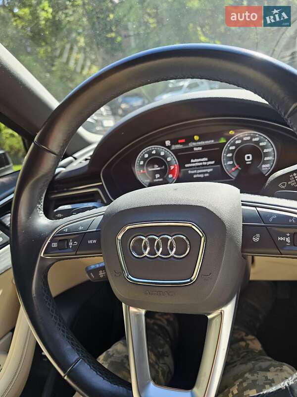 Седан Audi A4 2020 в Києві