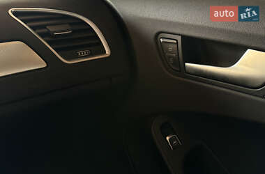 Седан Audi A4 2015 в 