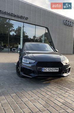 Седан Audi A4 2016 в Львове