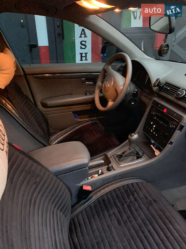 Универсал Audi A4 2002 в Одессе