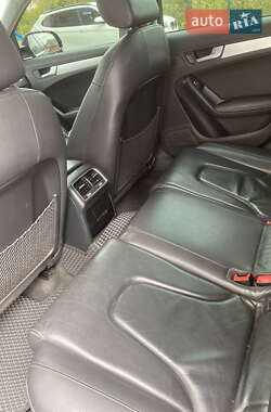 Седан Audi A4 2012 в 