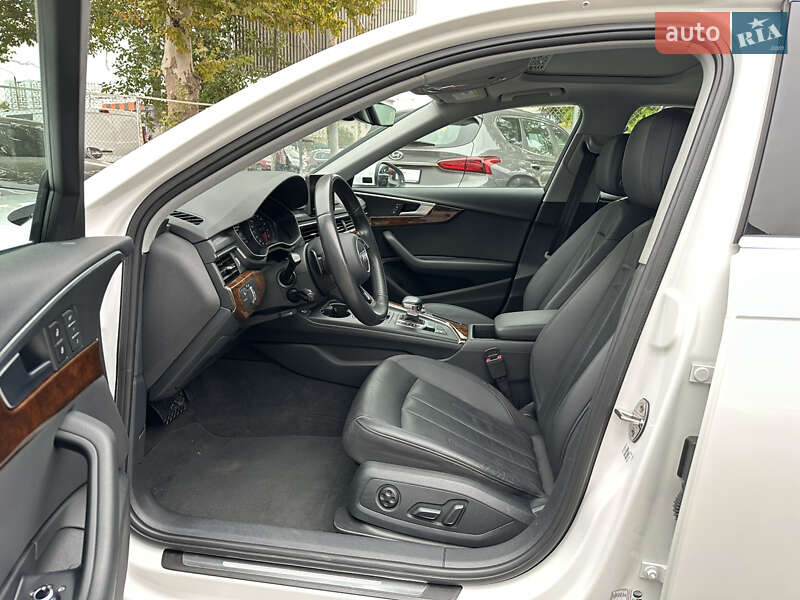 Седан Audi A4 2019 в Одессе