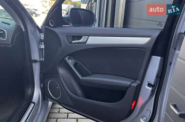 Седан Audi A4 2015 в 