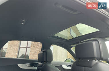 Седан Audi A4 2019 в 