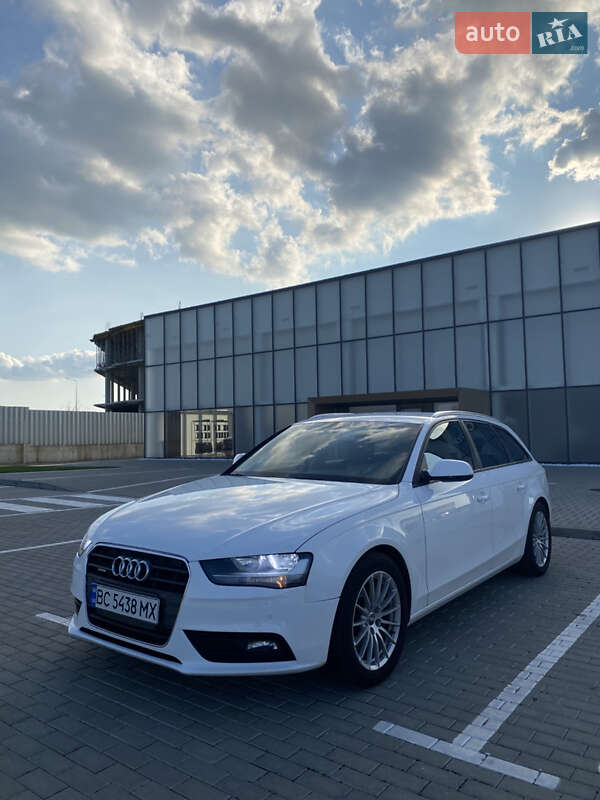 Універсал Audi A4 2014 в Львові