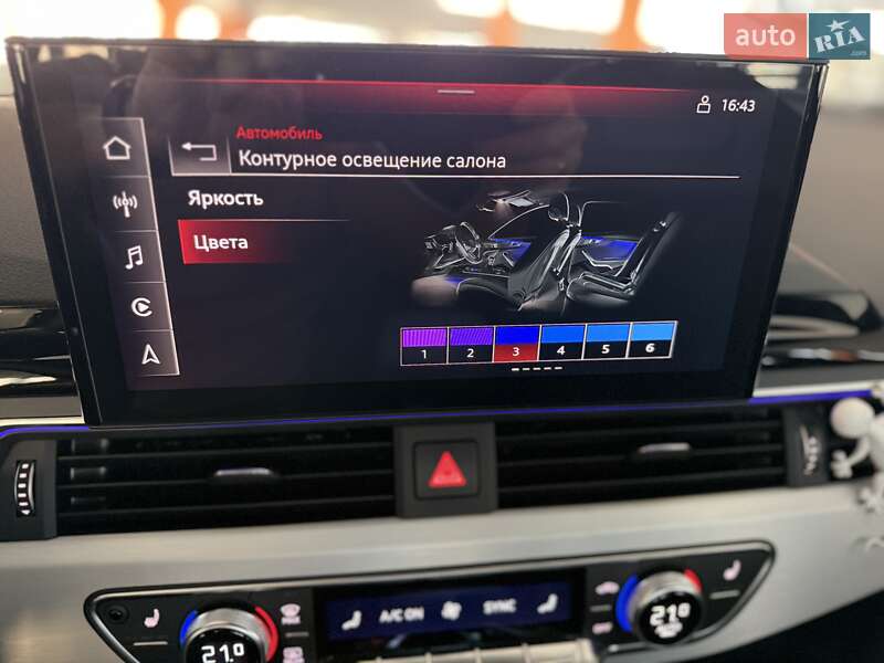 Седан Audi A4 2023 в Киеве