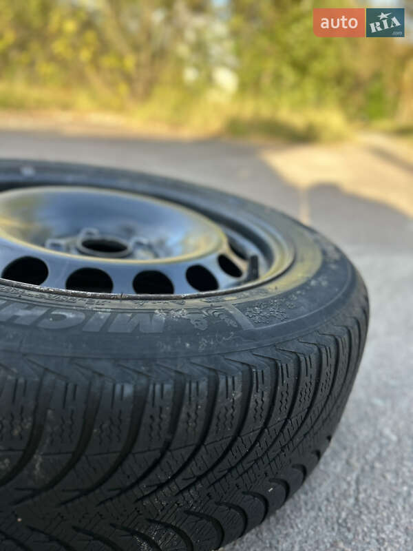 Универсал Audi A4 2004 в Носовке