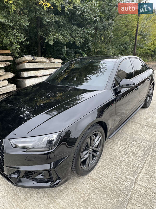 Седан Audi A4 2016 в Львове