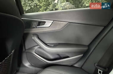 Седан Audi A4 2016 в 