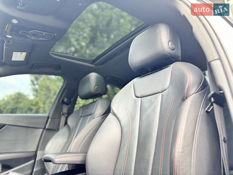Седан Audi A4 2017 в Вышгороде