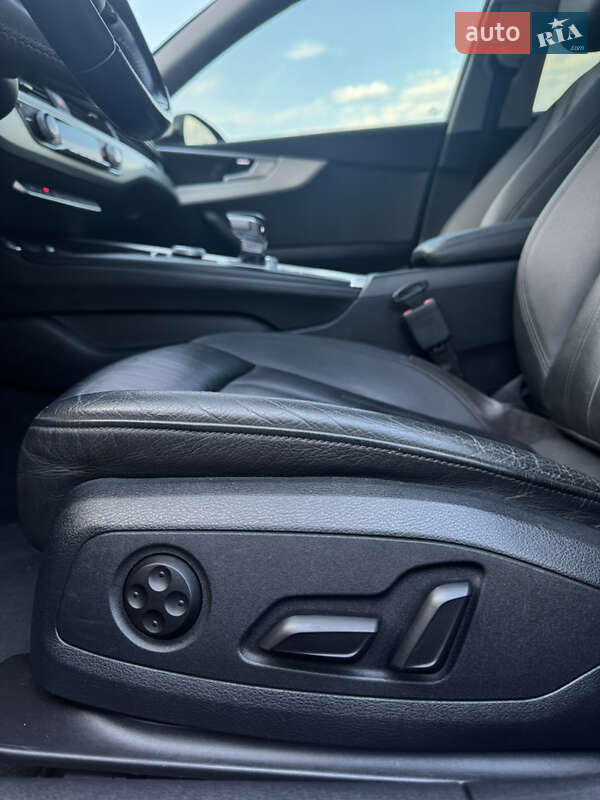 Седан Audi A4 2016 в Києві