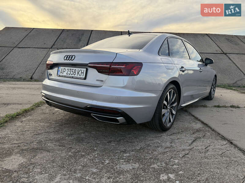 Седан Audi A4 2021 в Запорожье