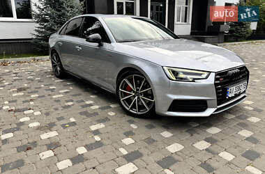 Седан Audi A4 2017 в Вишгороді
