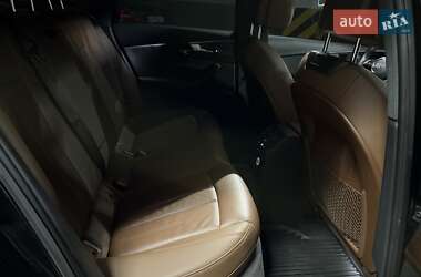 Седан Audi A4 2019 в 
