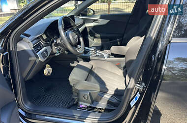 Универсал Audi A4 2021 в 