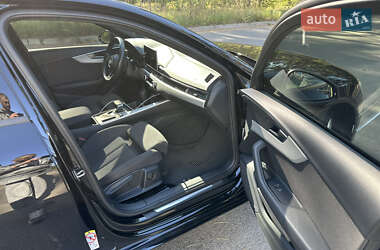 Универсал Audi A4 2021 в 