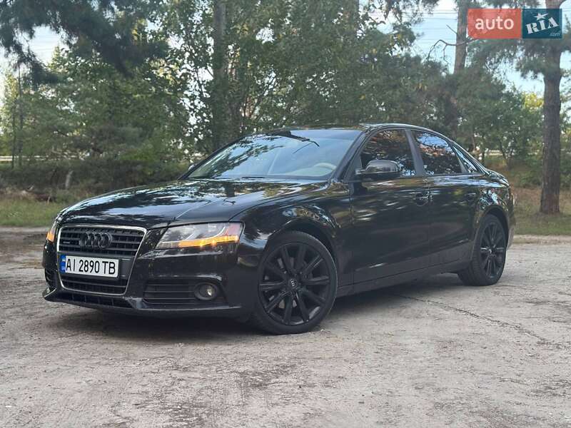 Седан Audi A4 2011 в 