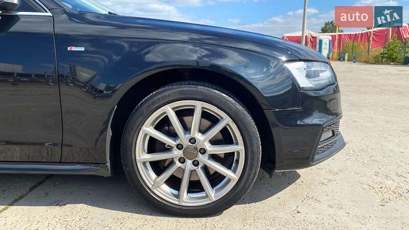 Седан Audi A4 2013 в Киеве