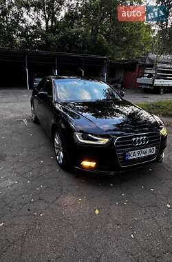 Седан Audi A4 2013 в 