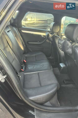Универсал Audi A4 2002 в 