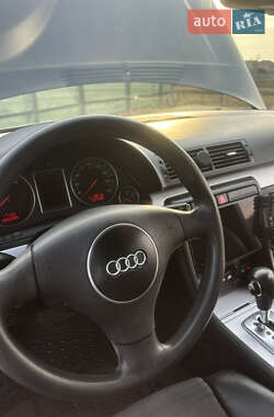 Универсал Audi A4 2002 в 