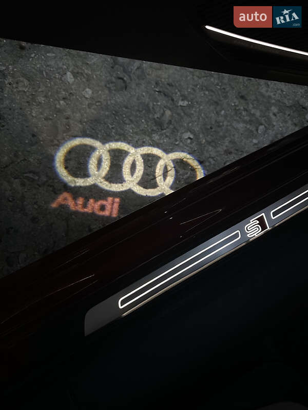 Седан Audi A4 2017 в Львові фото 25 Седан Audi A4 2017 в Львові