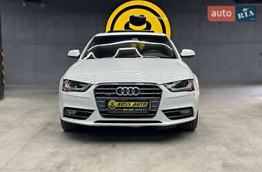 Седан Audi A4 2012 в 