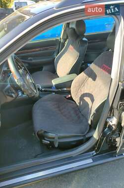 Универсал Audi A4 2000 в 