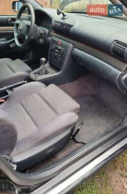Универсал Audi A4 1999 в 