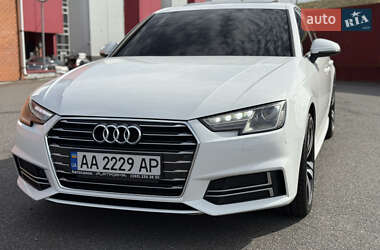 Седан Audi A4 2016 в 