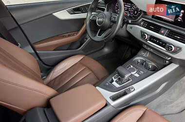 Седан Audi A4 2016 в 