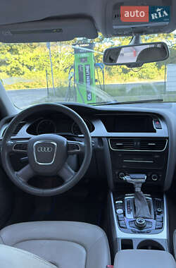 Седан Audi A4 2012 в 