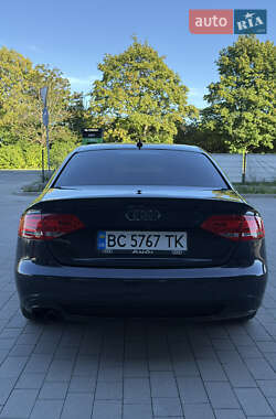 Седан Audi A4 2012 в 