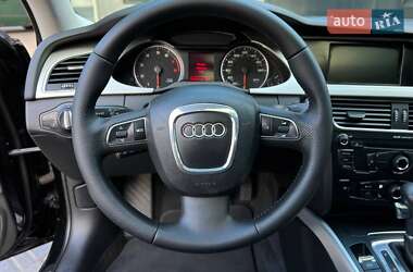 Седан Audi A4 2010 в 