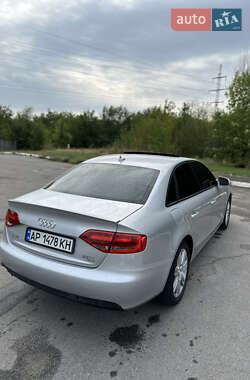 Седан Audi A4 2010 в 