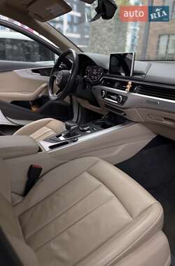 Седан Audi A4 2016 в 