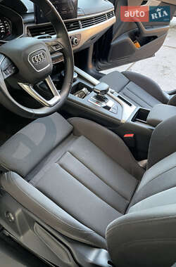 Универсал Audi A4 2022 в Павлограде