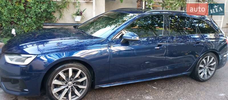 Audi A4 2020