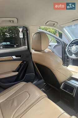 Седан Audi A4 2013 в 