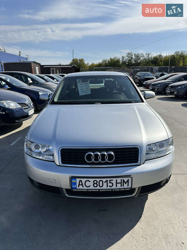 Седан Audi A4 2002 в Запорожье