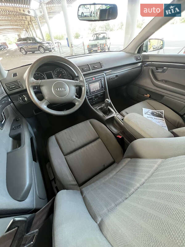 Седан Audi A4 2002 в Запорожье
