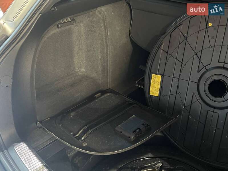 Универсал Audi A4 2004 в Одессе